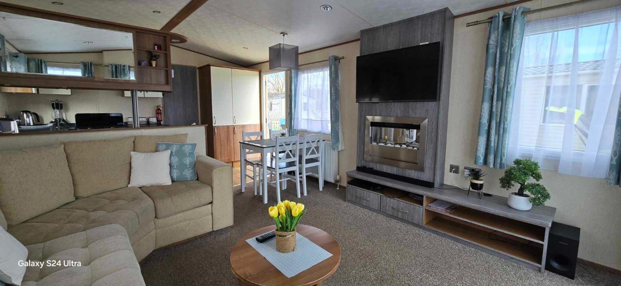 Rj Luxury Caravan Hire 2 With Hot Tub Villa Tattershall Exterior photo